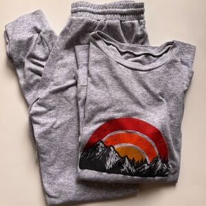 C&C California gray pajama lounge set. Size: Small